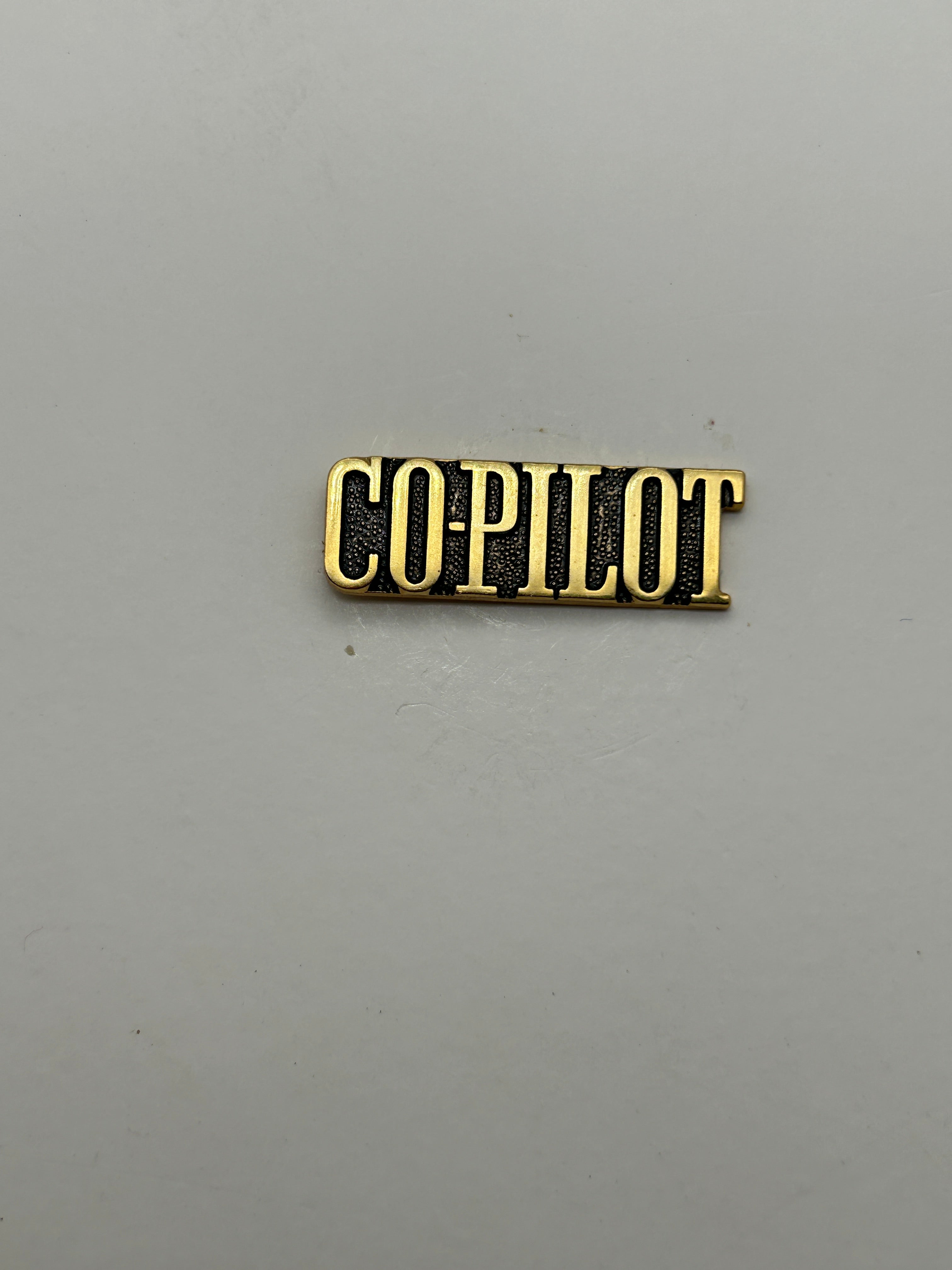 US Army: Co-Pilot Lapel Hat Pin | Military Hats & Pins