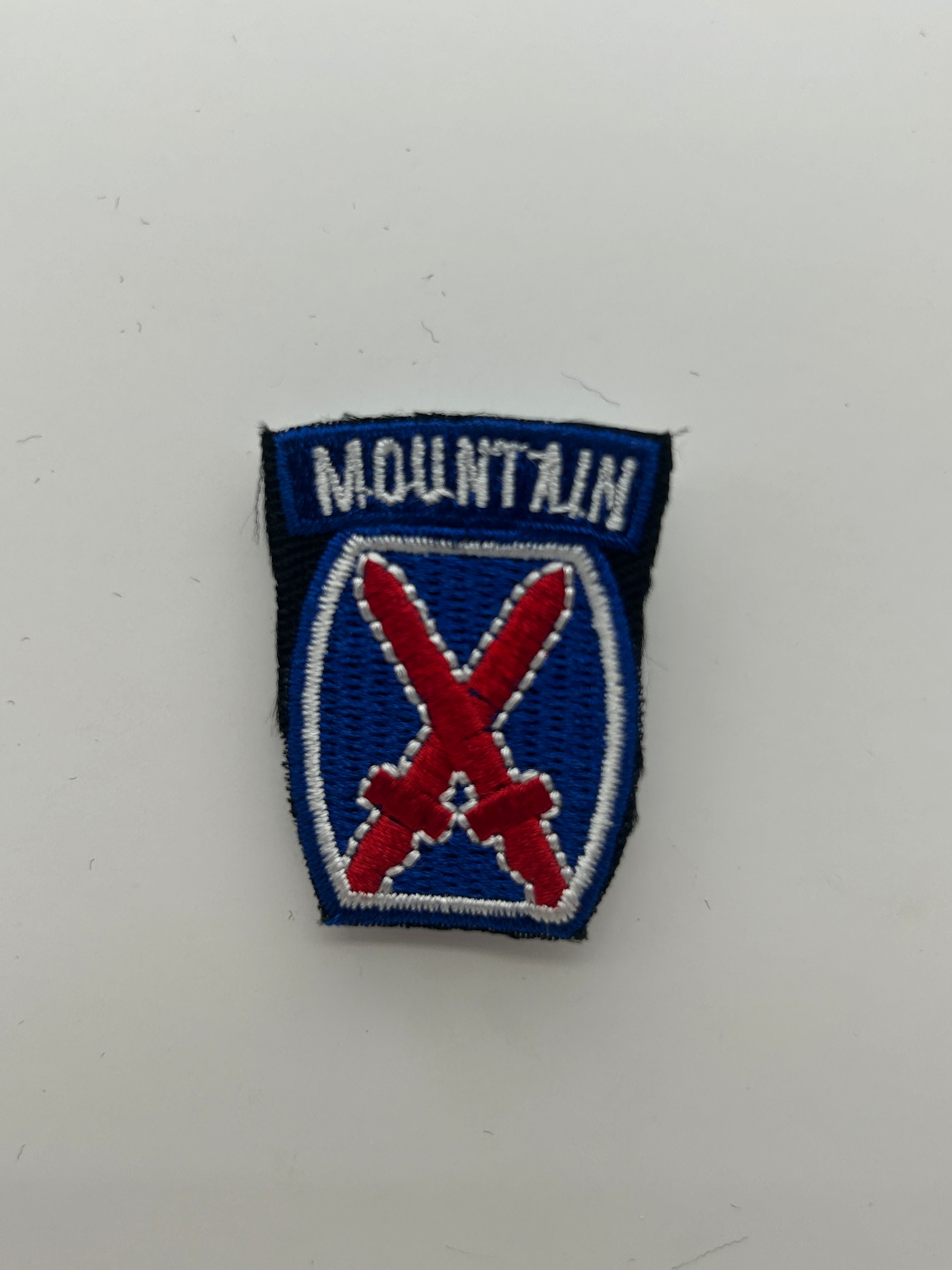 US Military Tabs and Tiny Logo 1 1/2 : 10th Mountain Division | Military Hats & Pins
