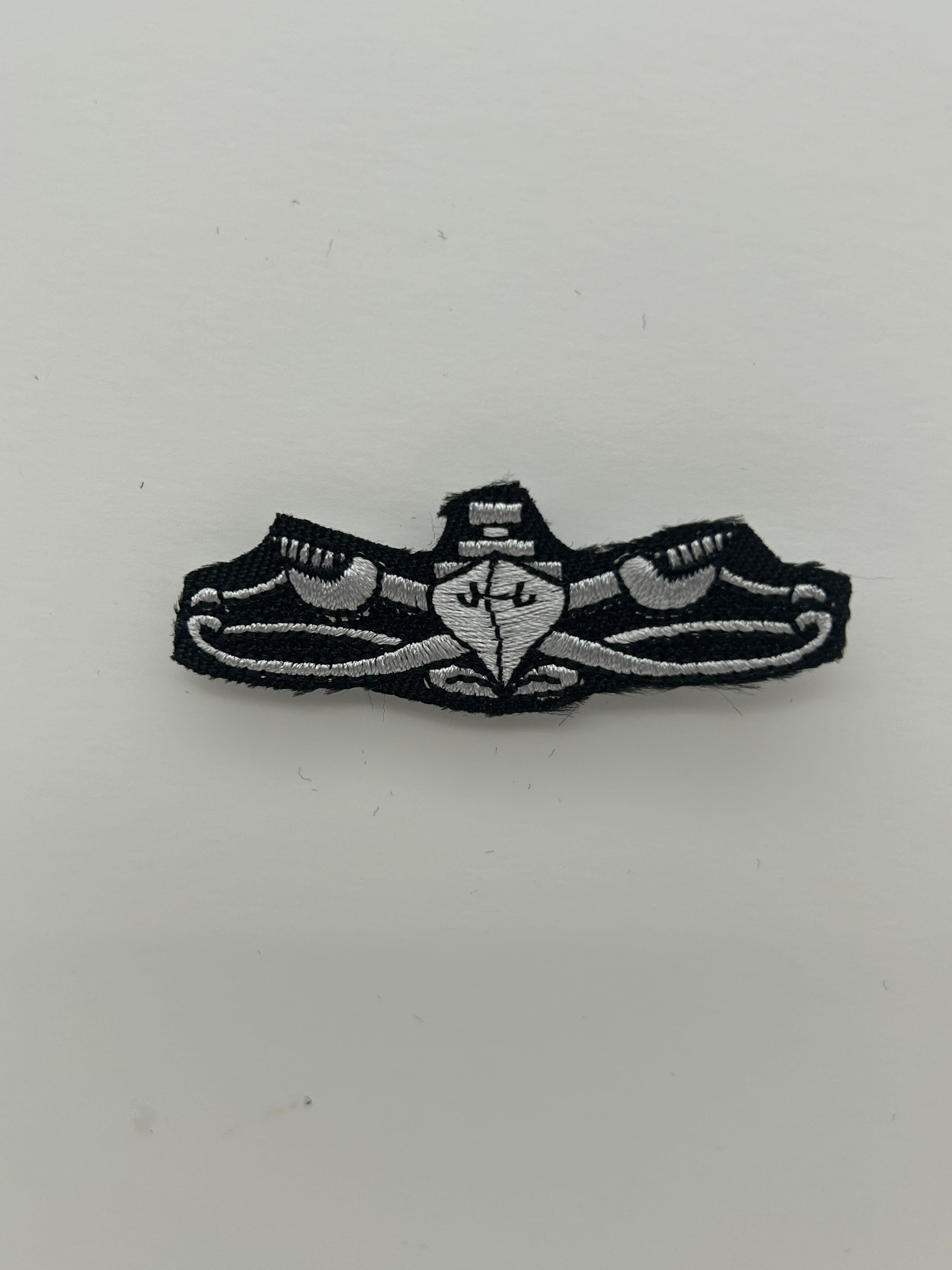 US Military Tabs and Tiny Logo 1 1/2 :Surface Warfare | Military Hats & Pins