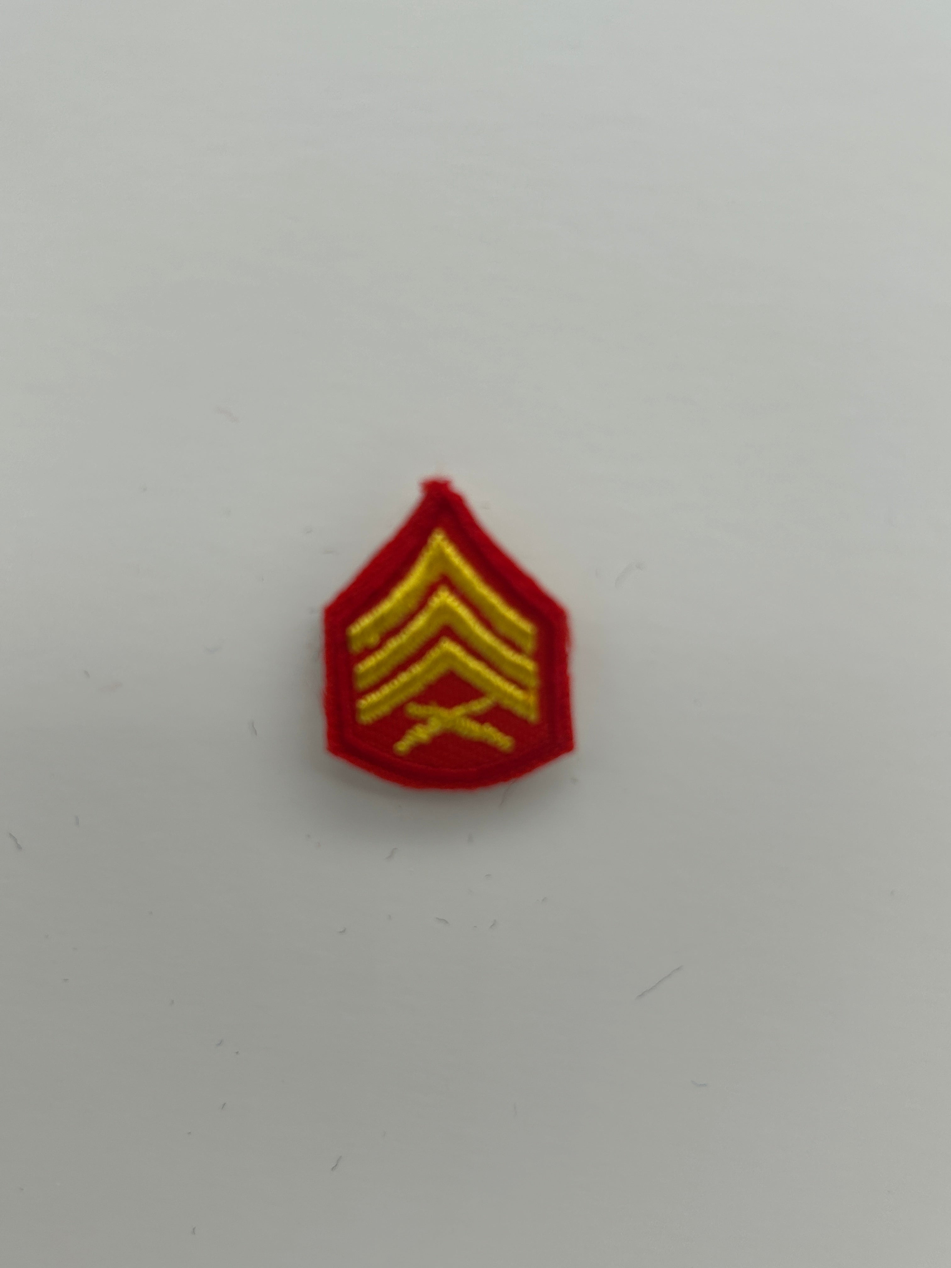 US Military Tabs and Tiny Logo 1 1/2 : USMC Sergeant SGT Rank Patch | Military Hats & Pins