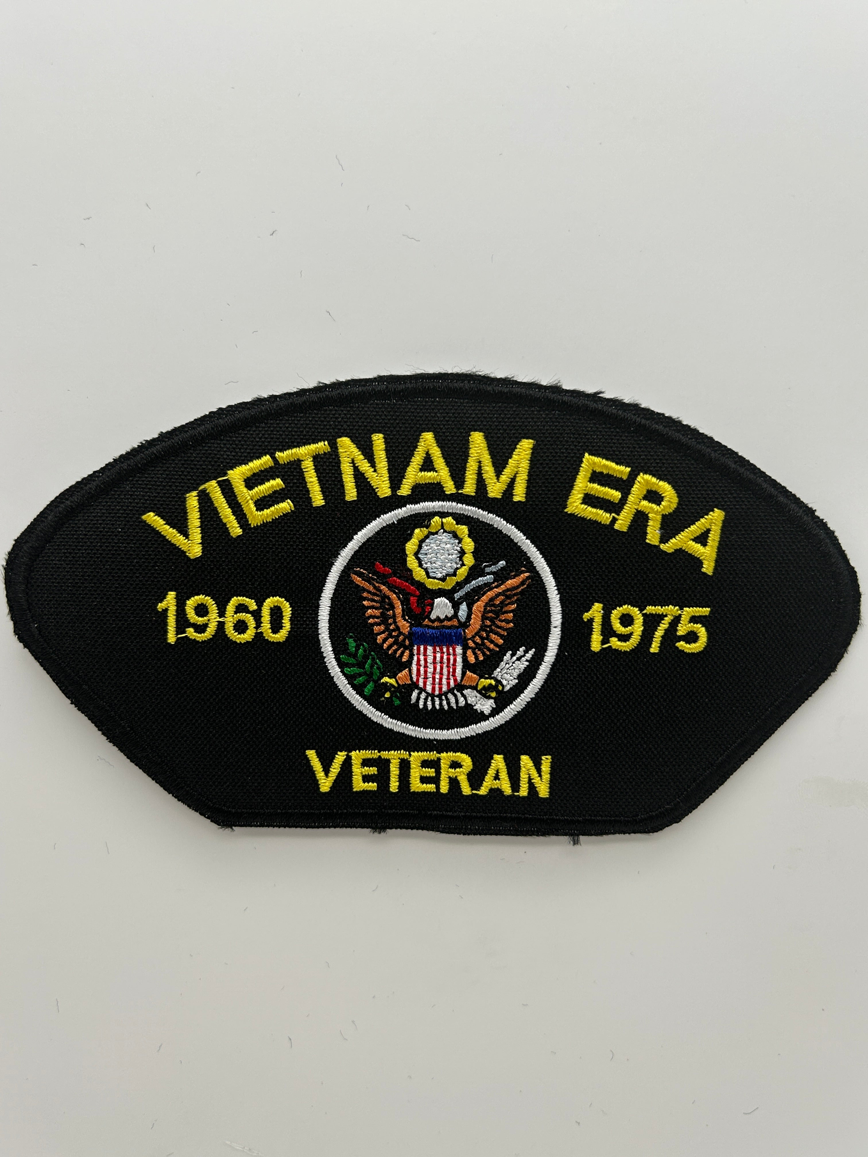 US Veteran Favorites Patch Vietnam Era Veteran "1960-1975" Black Arch | Military Hats & Pins