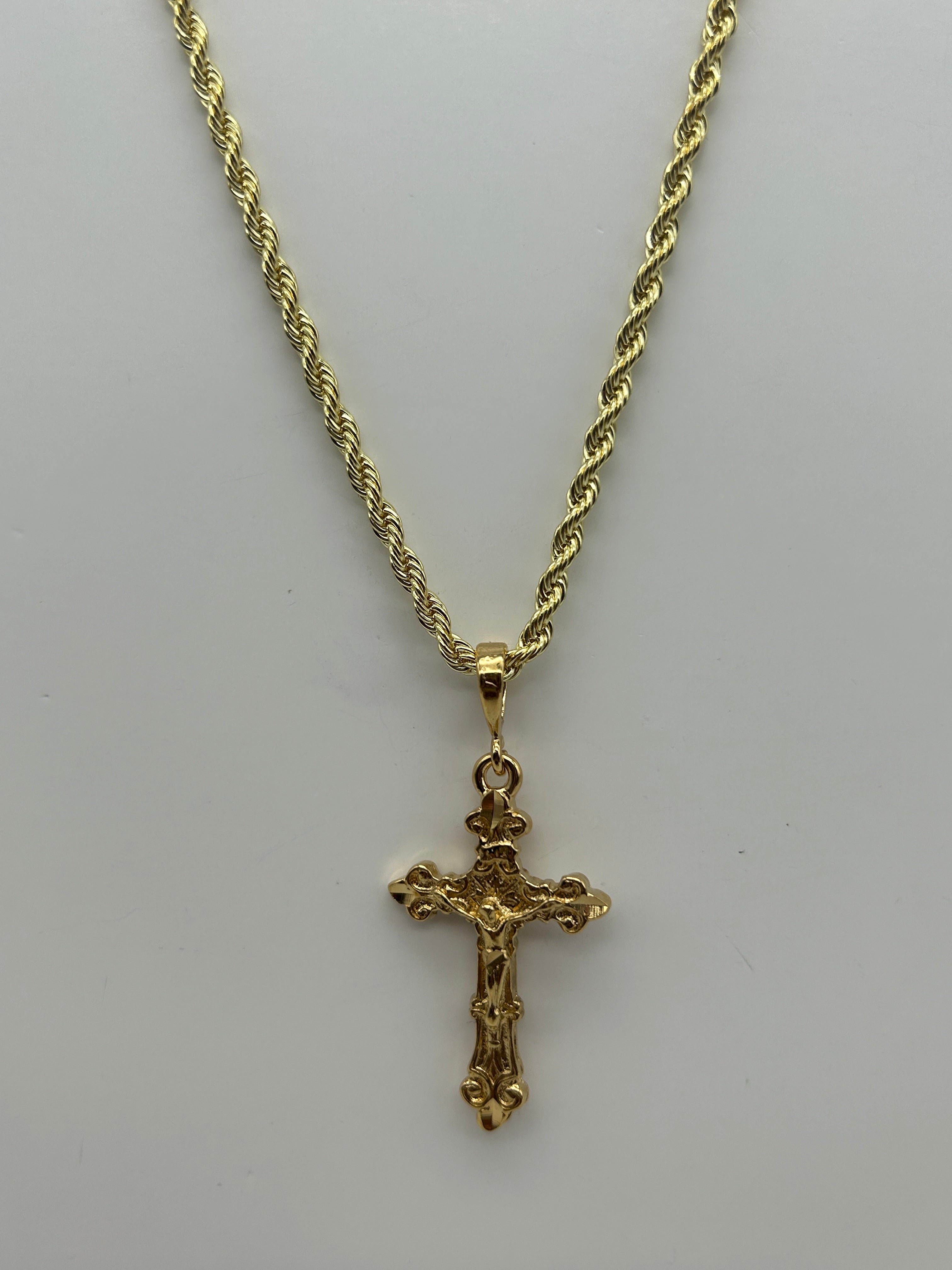 Jewelry: Gold Tone Electroplated, Crucifix Soldier's Protection Cross Pendant, 24" Necklace | Military Hats & Pins