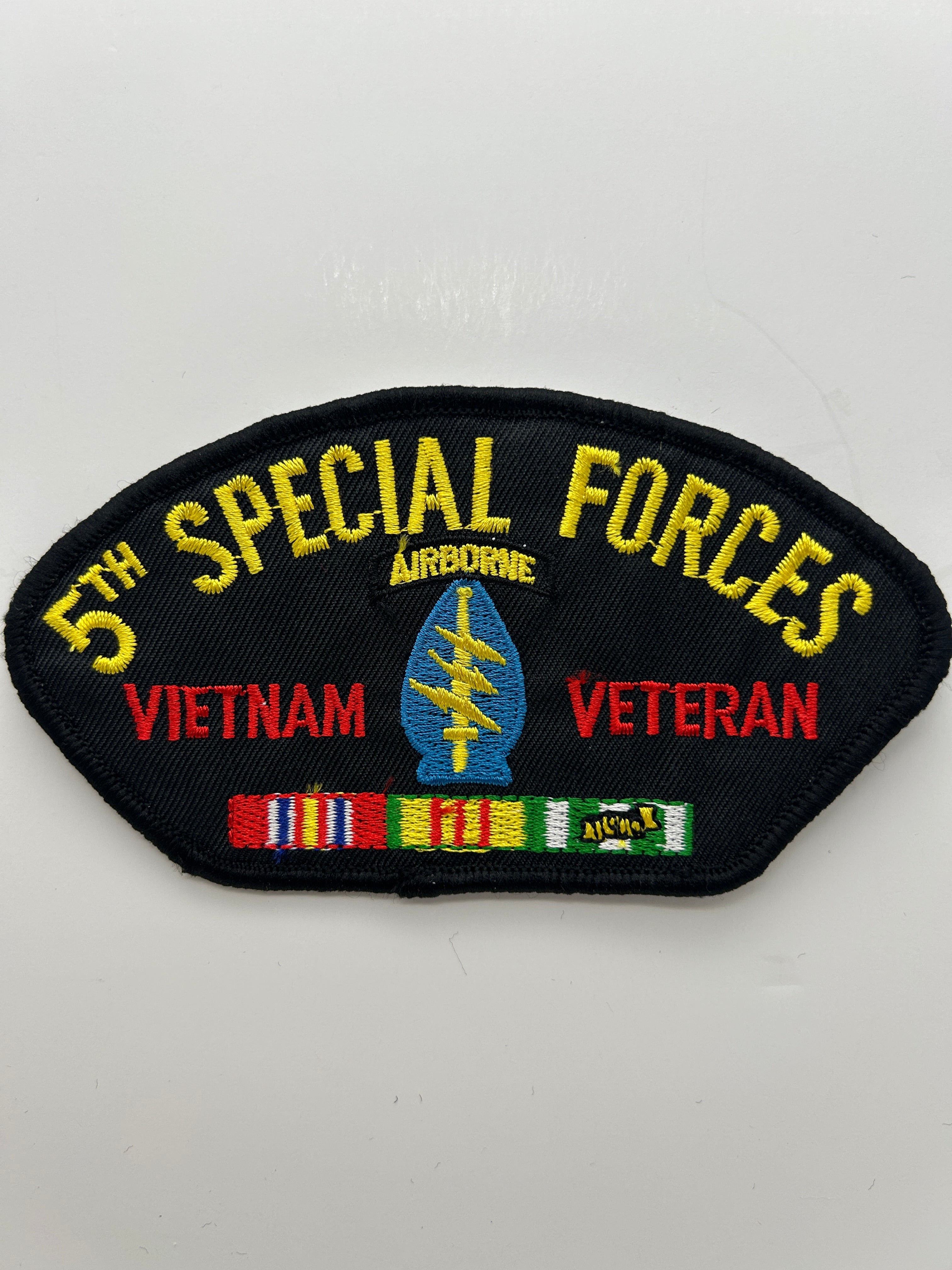 US Army Patch: 5th Airborne Special Forces Vietnam Veteran Service Ribbon Black Military Patch | Military Hats & Pins