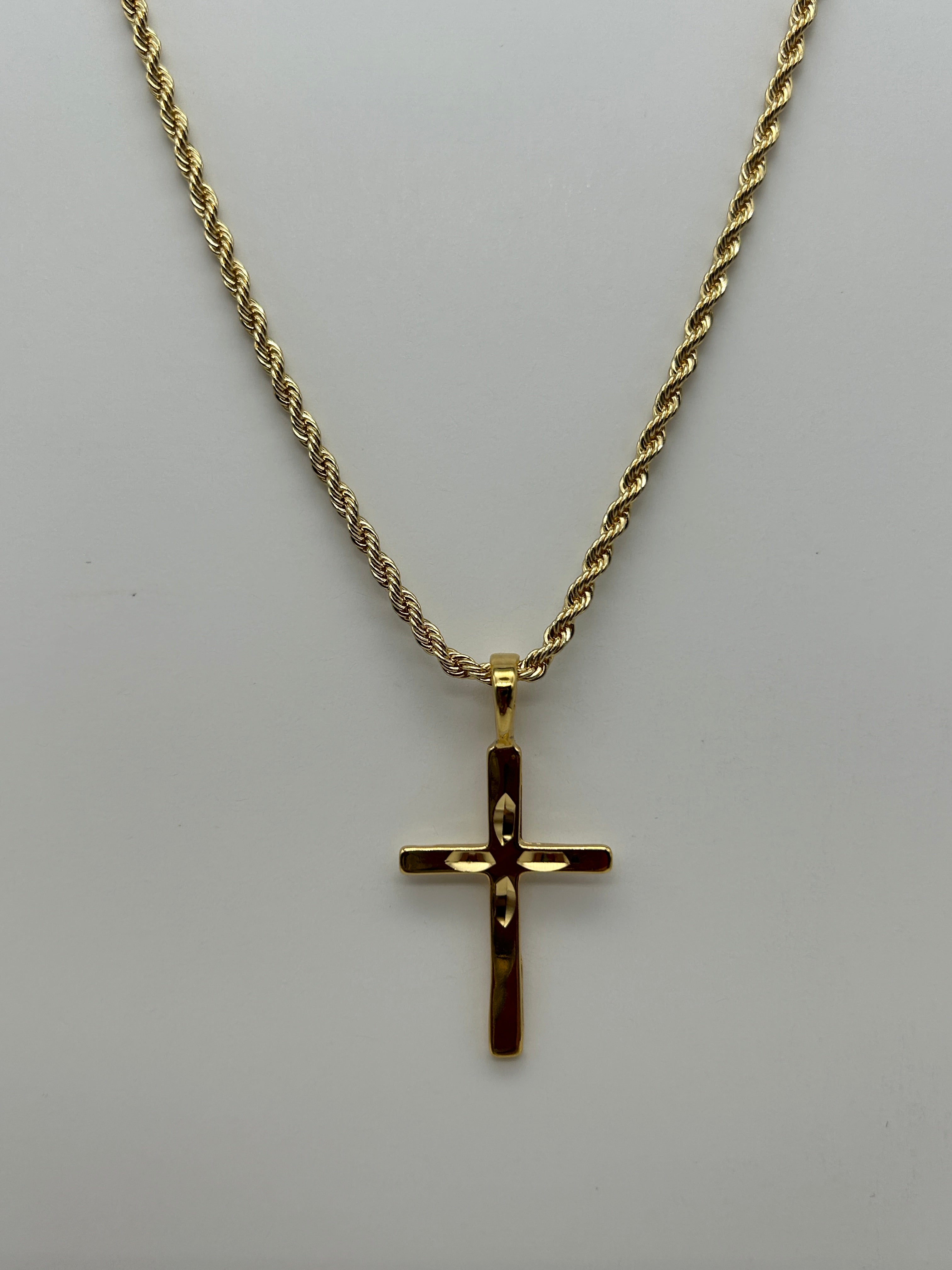 Jewelry: Gold Tone Electroplated, Crucifix Soldier's Protection Cross Pendant, 24" Necklace | Military Hats & Pins