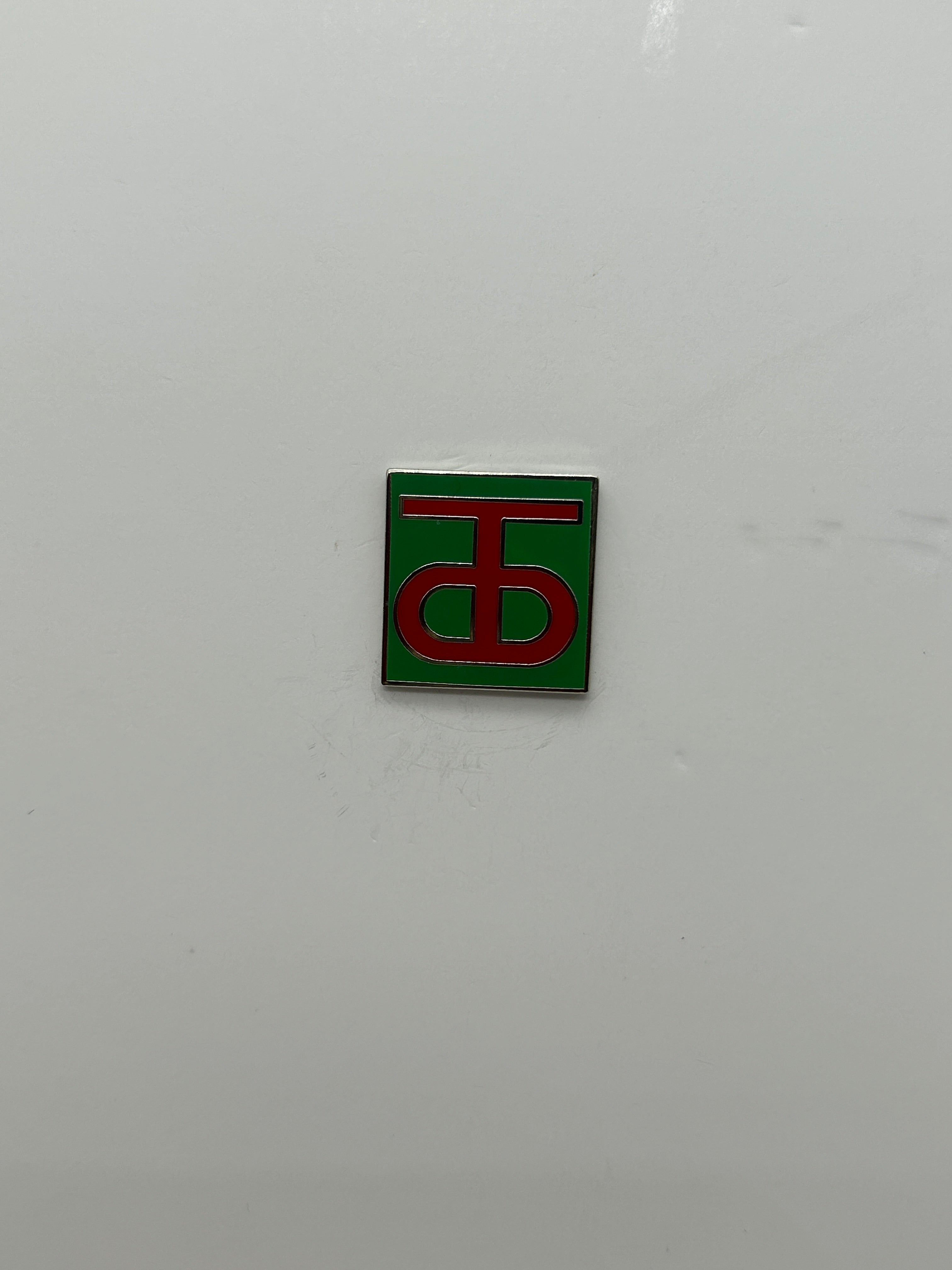 US Army: 90th Infantry Lapel-Hat Pin | Military Hats & Pins
