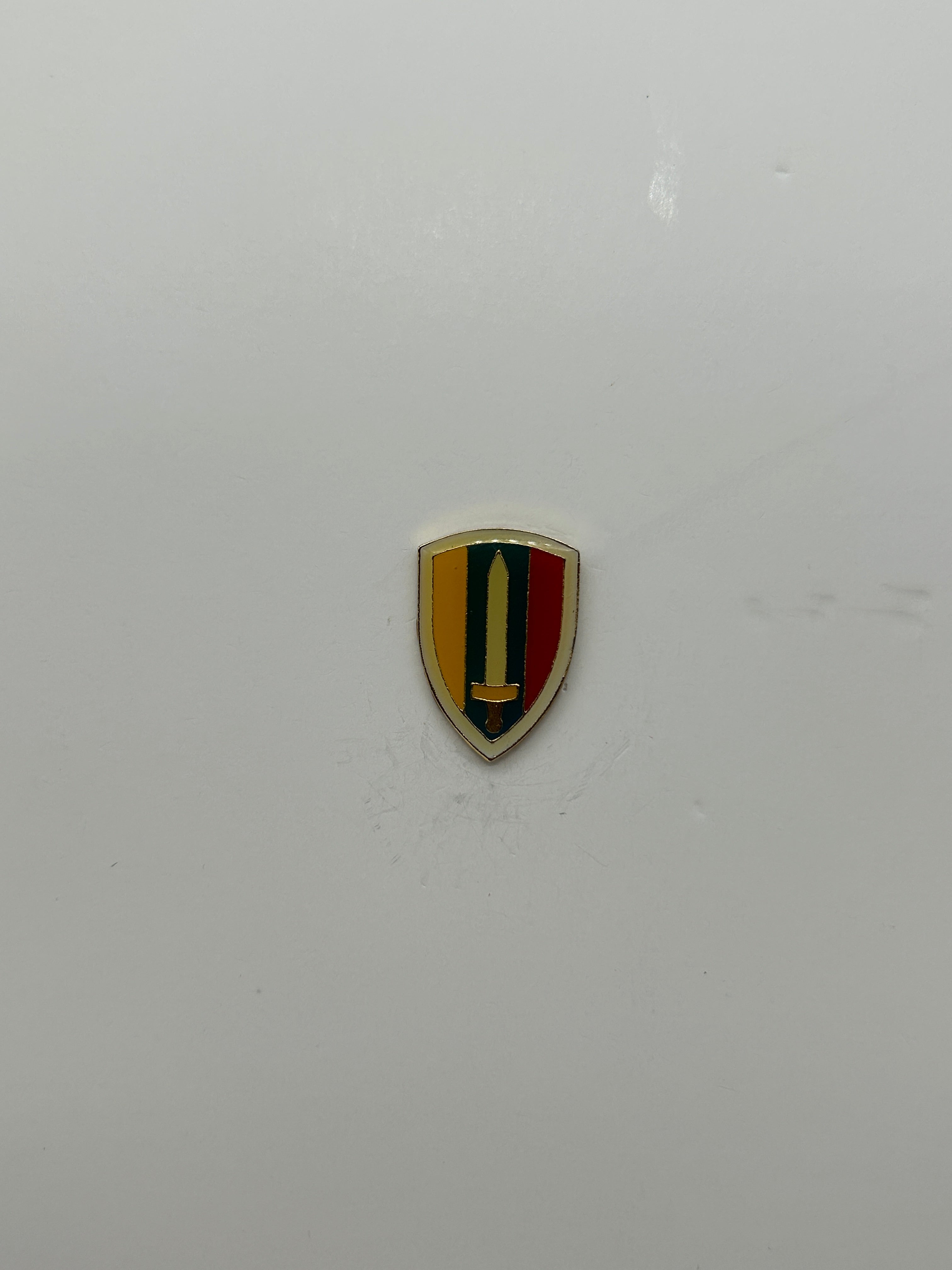 US Army: USRV Hat Pin | Military Hats & Pins