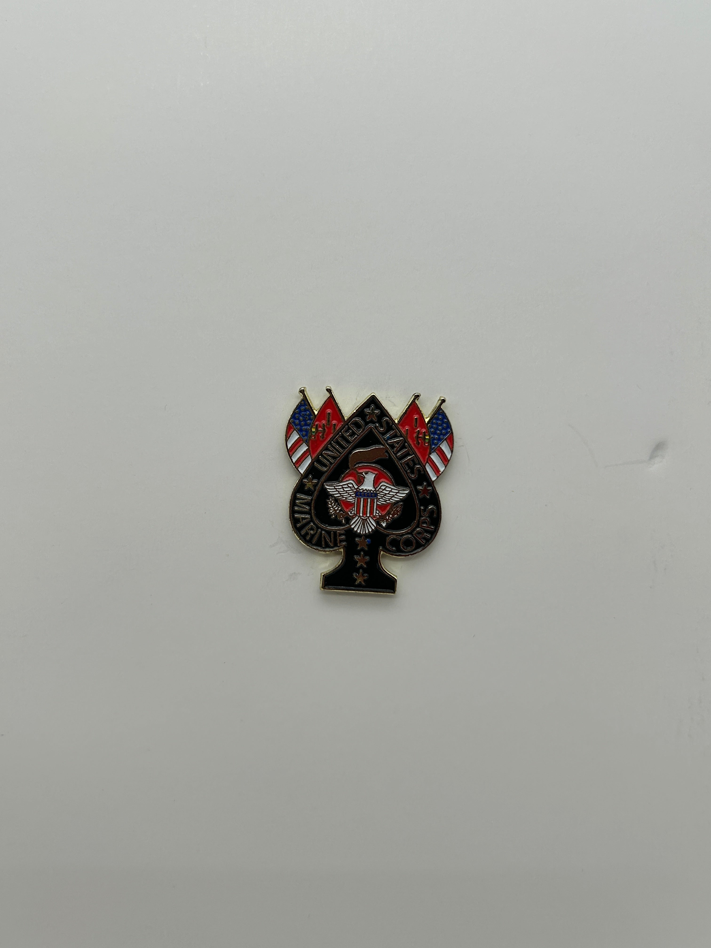 US Marine Corps Spade & Flags Lapel-Hat Pin | Military Hats & Pins