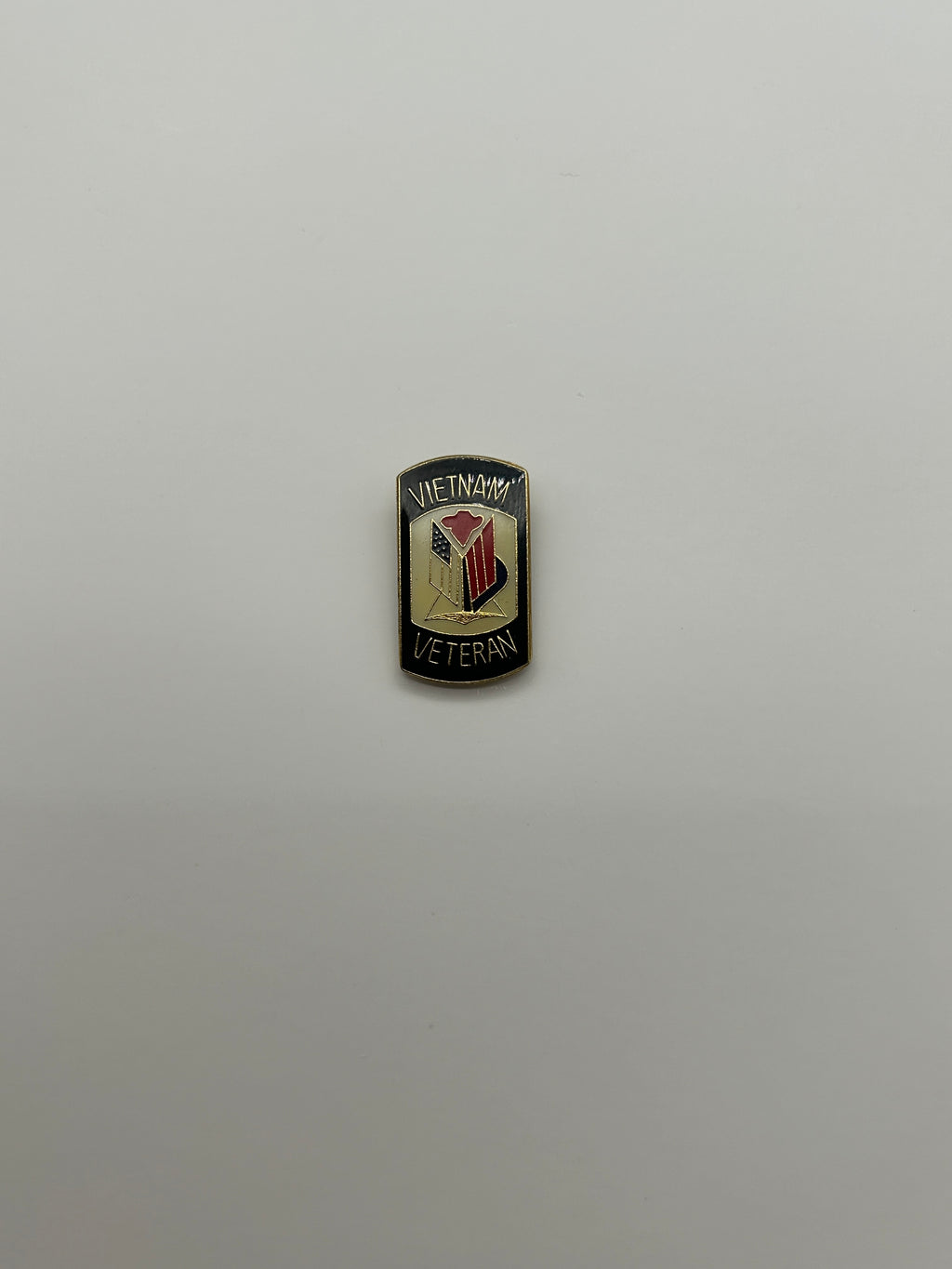 Vietnam Veteran Small Lapel-Hat Pin | Military Hats & Pins