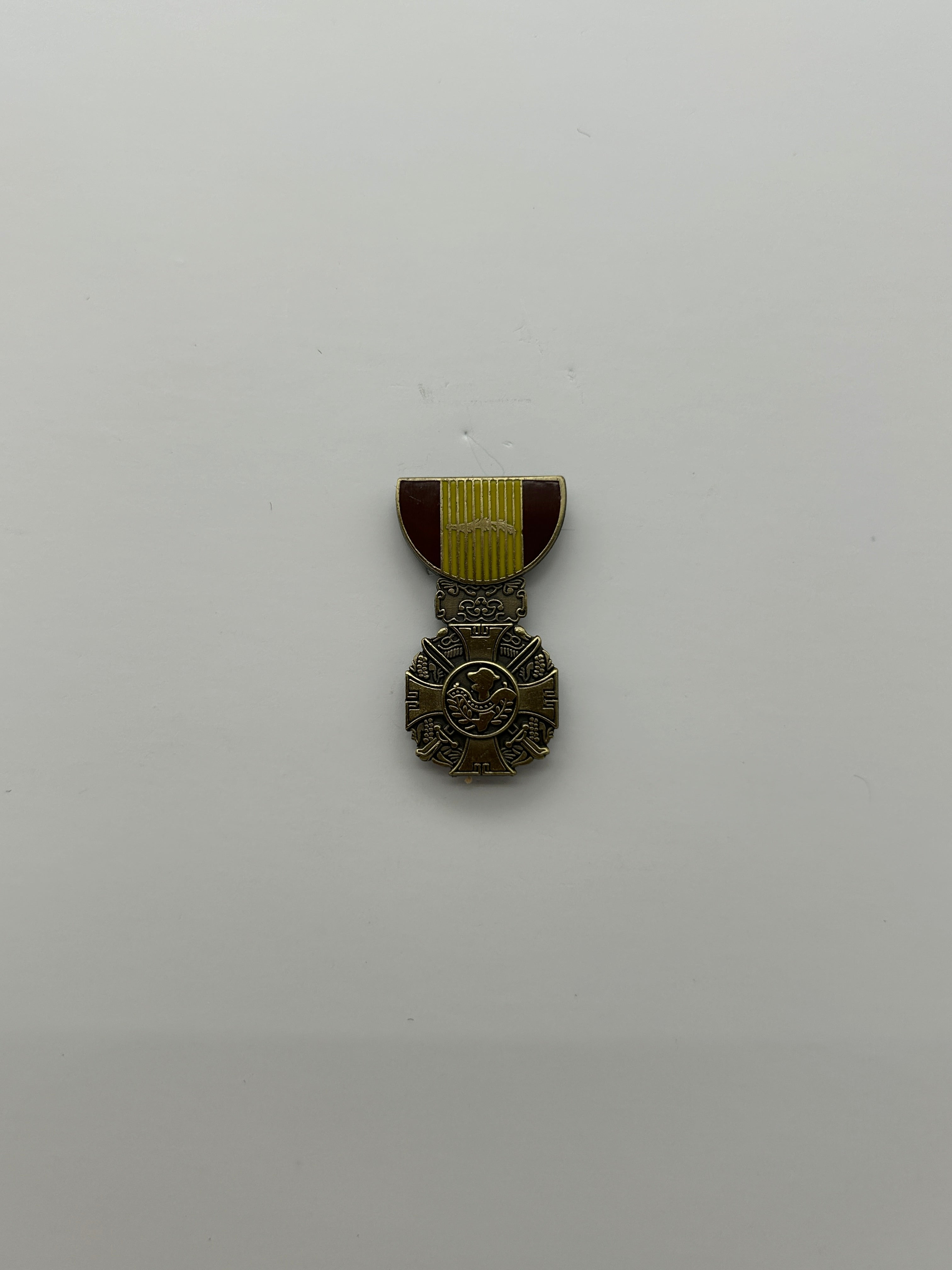 Gallantry Cross Lapel-Hat Pin | Military Hats & Pins