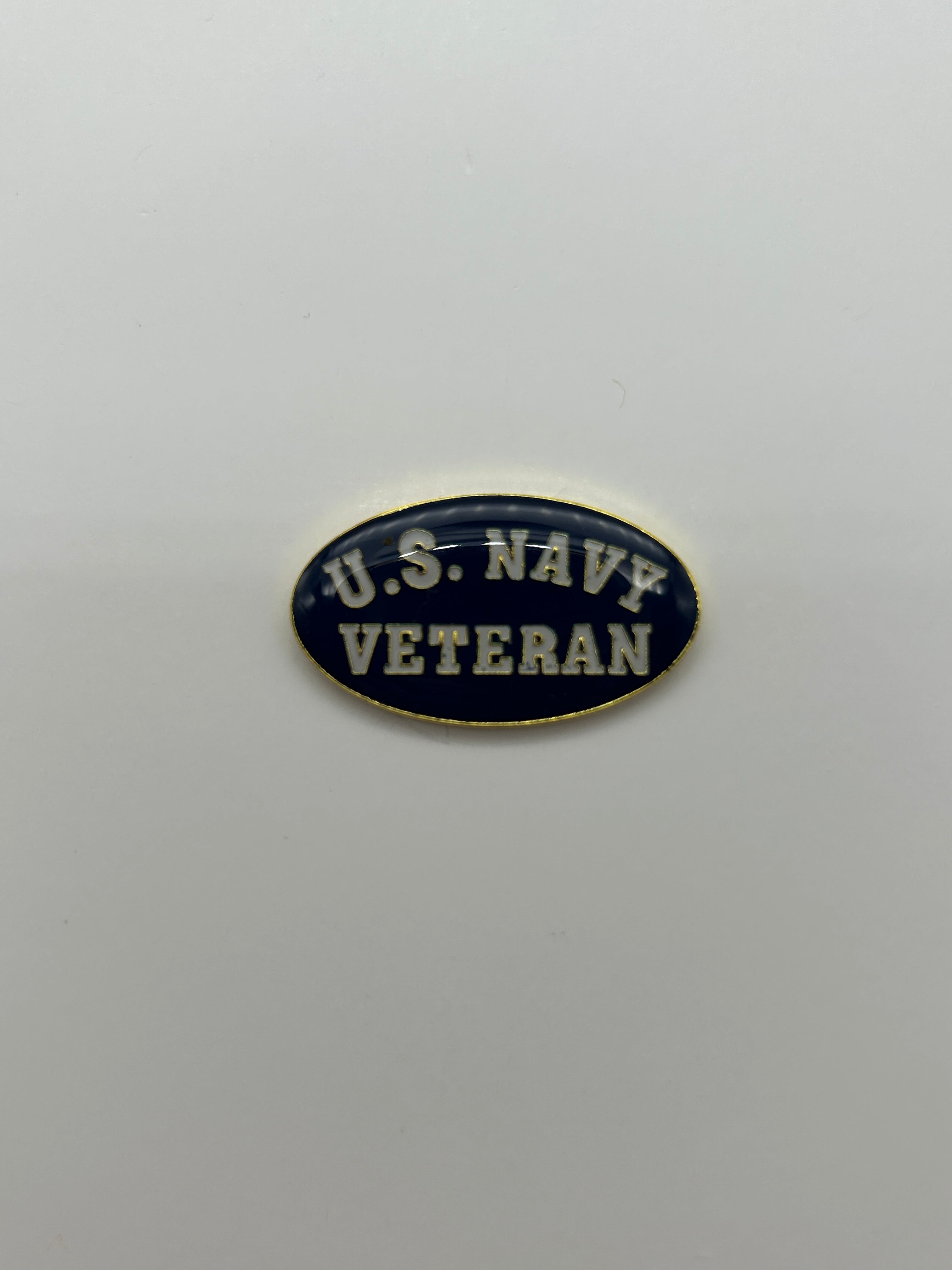 U.S. Navy Veteran Enamel Lapel Pin | Military Hats & Pins